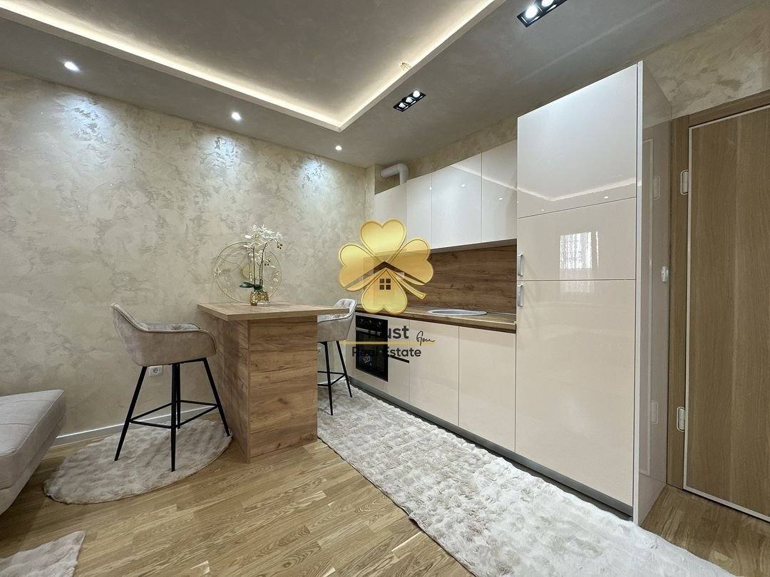 Garsonjera, Stara Varos, Podgorica, 30m2 — fotografija 2