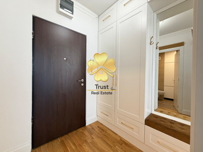 Luxury 1-Bed Apartment, City Kej, 50m², Podgorica