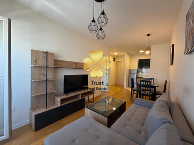 Cozy 1-Bedroom Apartment in Central Point, 45m2