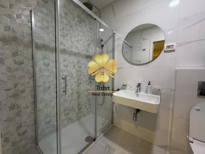 Cozy 1-Bedroom Apartment in Central Point, 45m2