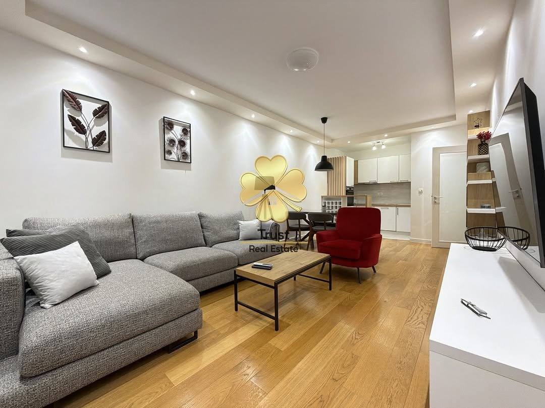 Dvosoban stan, 75m2, Central Point, Podgorica — fotografija 2