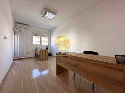 Land for rent in City Kvart, Podgorica — photo 5