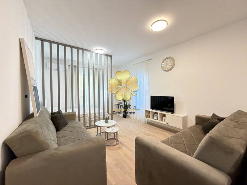 Garsonjera,  40m2, Momisici, Podgorica