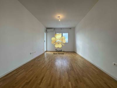 Apartment for rent in Stari Aerodrom, Podgorica — photo 1