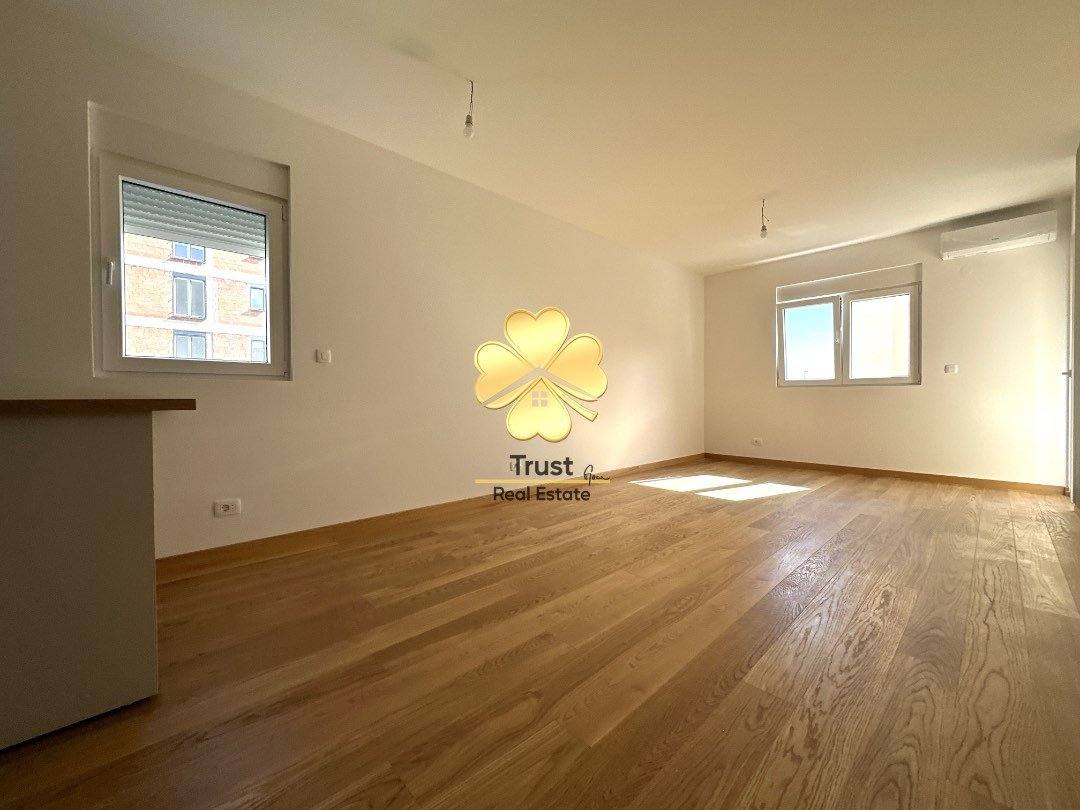 Dvosoban stan, 70m2, New City, Podgorica — fotografija 2
