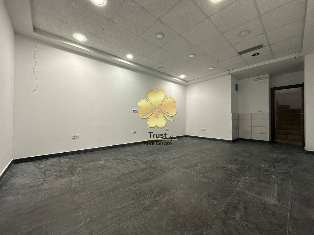 Poslovni prostor, Dalmatinska, Podgorica, 62m2 — fotografija 10