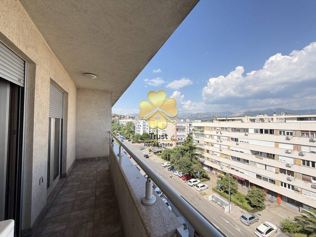 Trosoban stan, 95m2, Preko Morace, Podgorica — fotografija 20