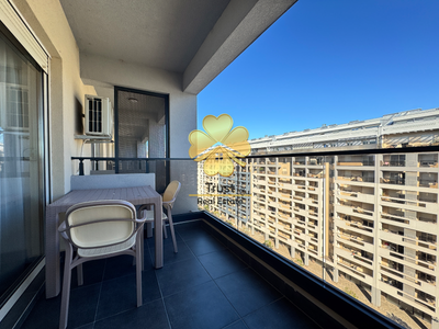 Master Kvart 1-Bedroom Apartment, 50m²