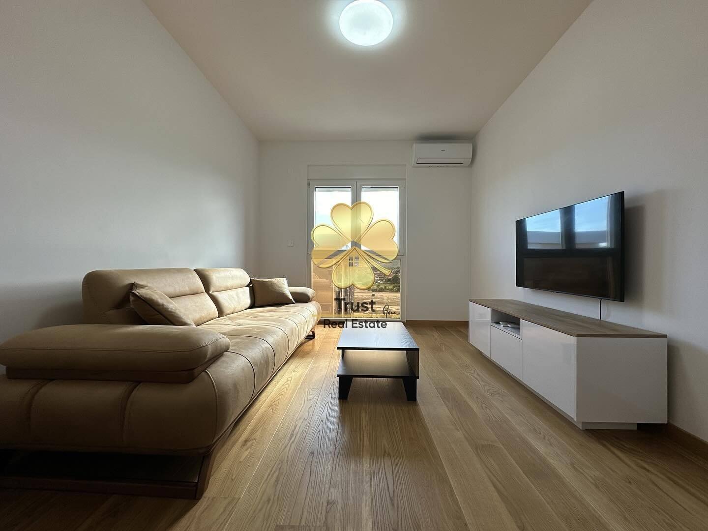 LUX Jednosoban stan, New City, Podgorica, 50m2 — fotografija 2