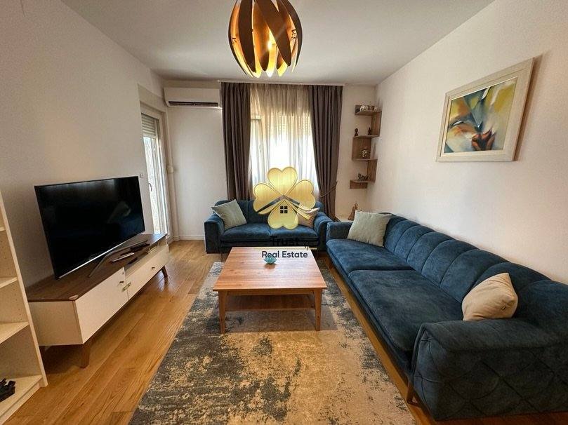 Dvosoban stan, Central Point, Podgorica, 69m2 — fotografija 1