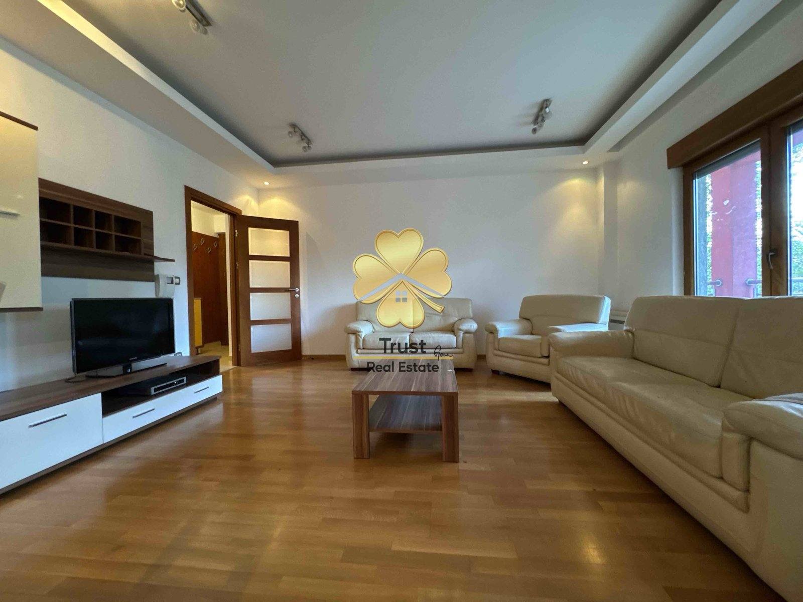 Dvosoban stan, Preko Morače, 85m2, Podgorica — fotografija 1