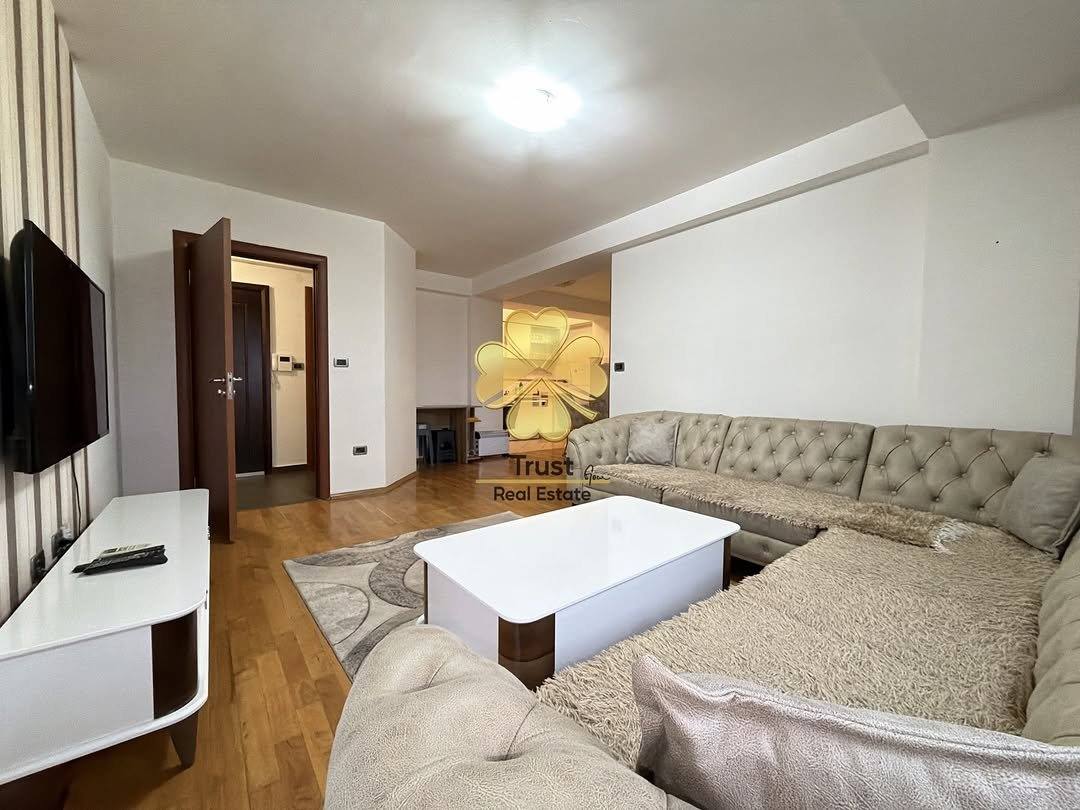 Trosoban stan, 80m2, Krivi Most, Podgorica — fotografija 2