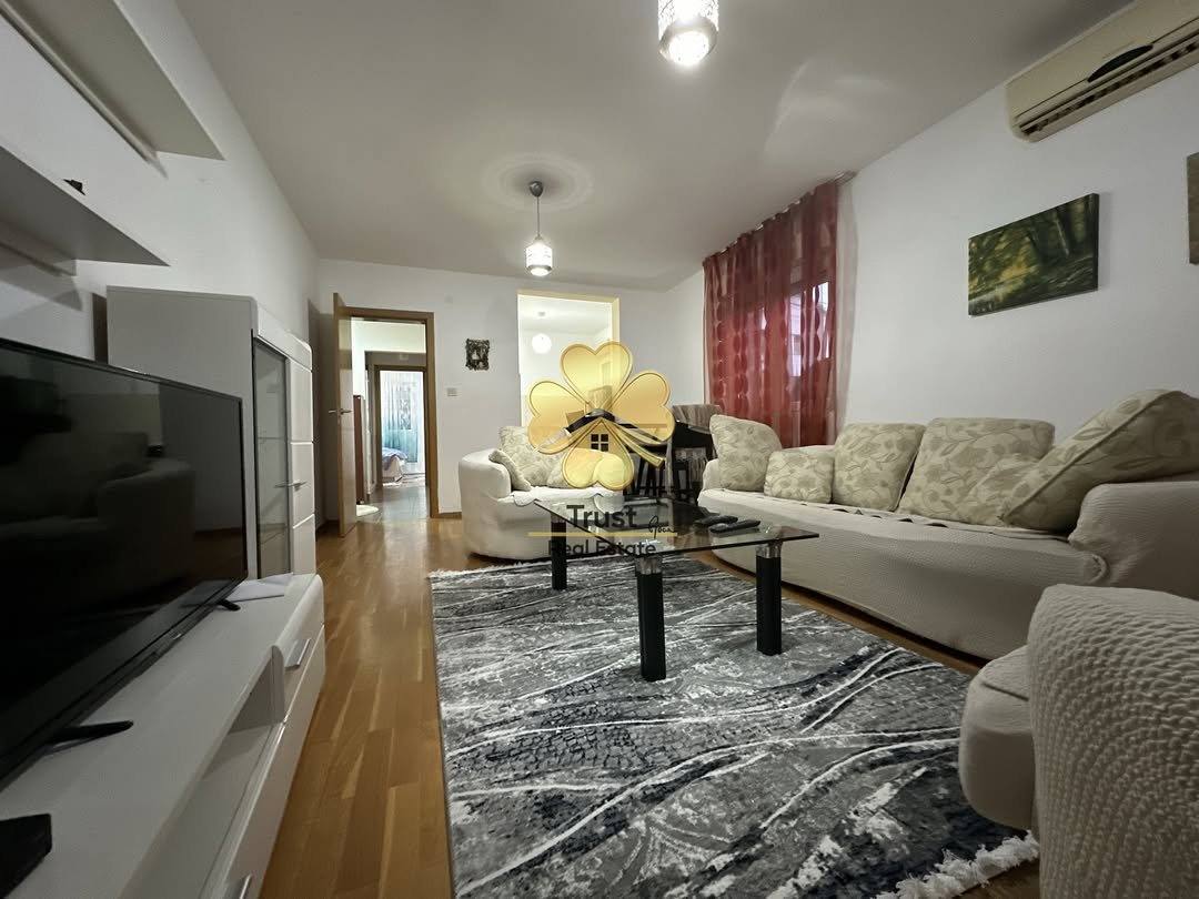 Trosoban stan, Dalmatinska ulica, Podgorica, 80m2 — fotografija 1