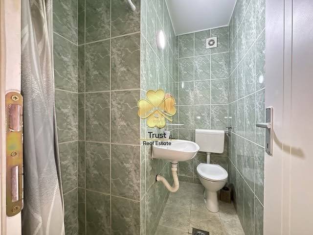 Dvosoban stan, 70m2, Centar , Podgorica — fotografija 13