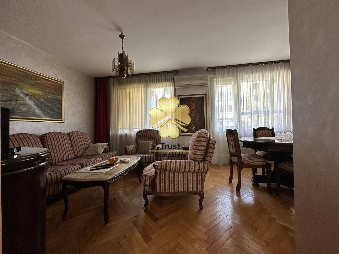 Dvosoban stan kod Gintasa, Podgorica, 70m2 — fotografija 2