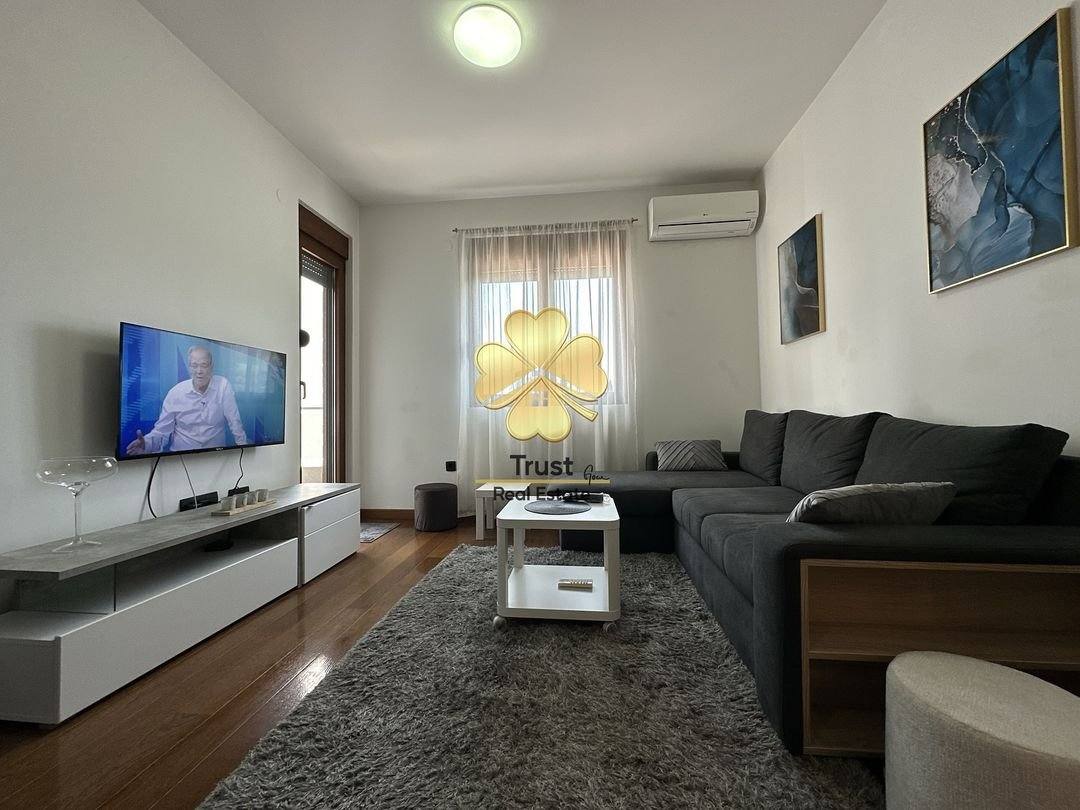 Garsonjera, Pobrezje, Podgorica, 25m2 — fotografija 1