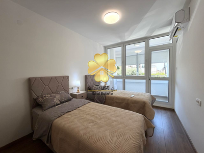 Rent: Spacious 3-Bedroom Apartment in Baku St., 100m2
