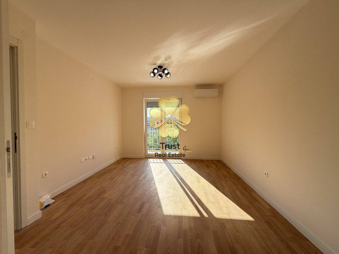 Jednosoban stan, 45m2, Pobrezje, Podgorica — fotografija 1