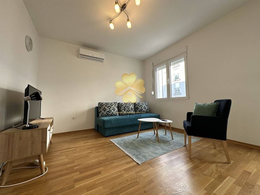 Garsonjera, Blok 9, Podgorica, 30m2 — fotografija 2