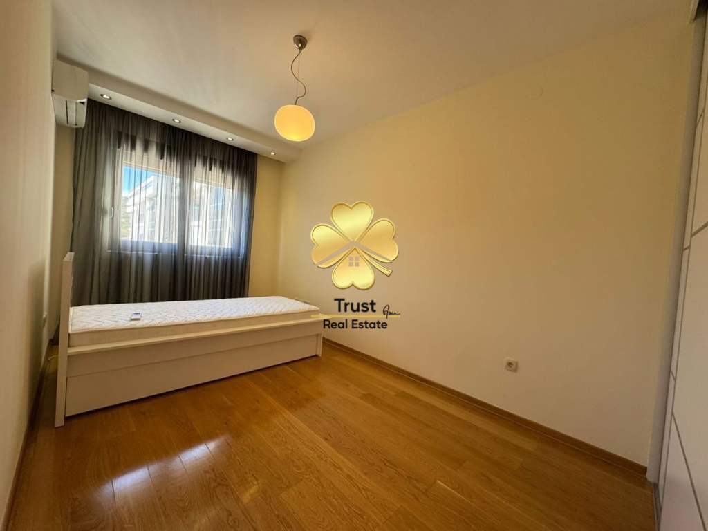 Dvosoban stan, 71m2, Momisici, Podgorica — fotografija 7