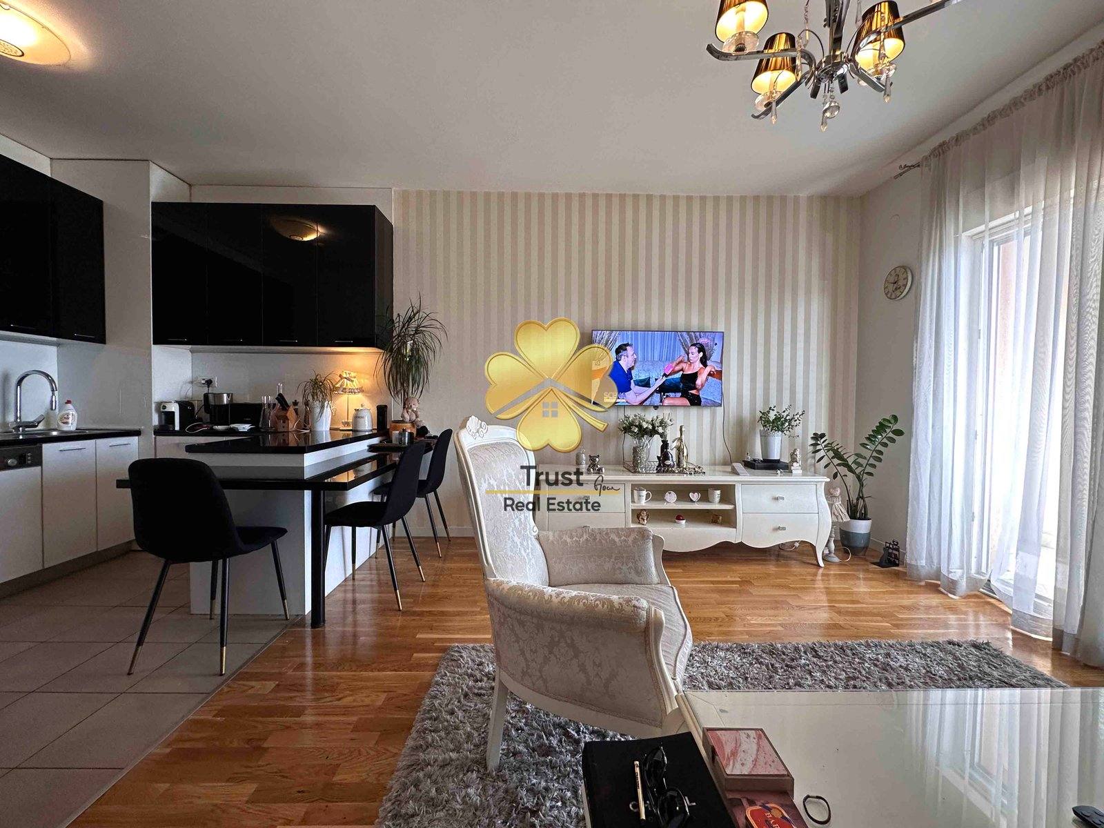 Dvosoban stan, City Kvart, Podgorica, 75m2 — fotografija 2
