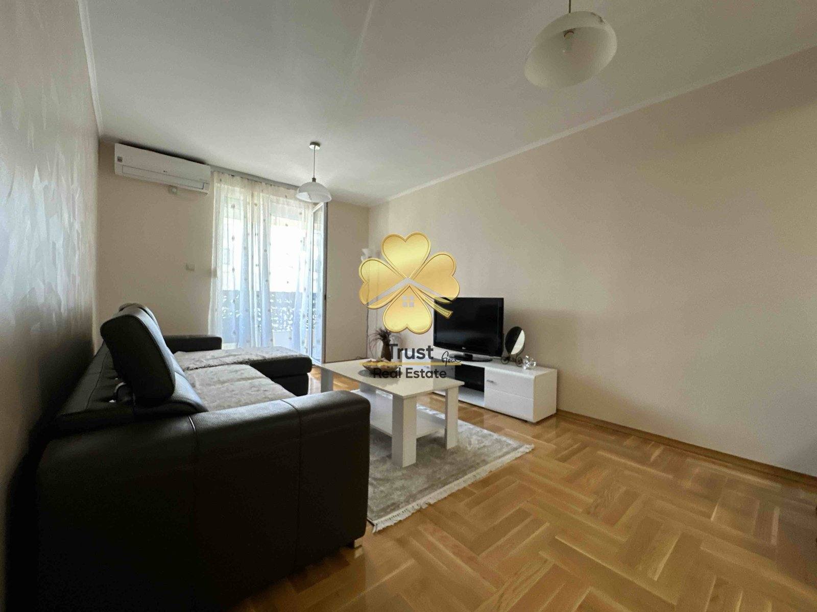 Dvosoban Stan, Stara Varoš - Ljubović, 65m2, Podgorica — fotografija 2