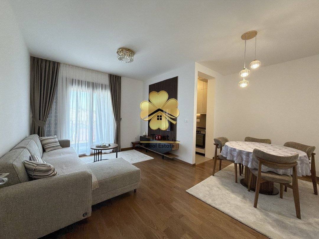 Dvosoban stan, 70m2, Vezirov most, Podgorica — fotografija 2