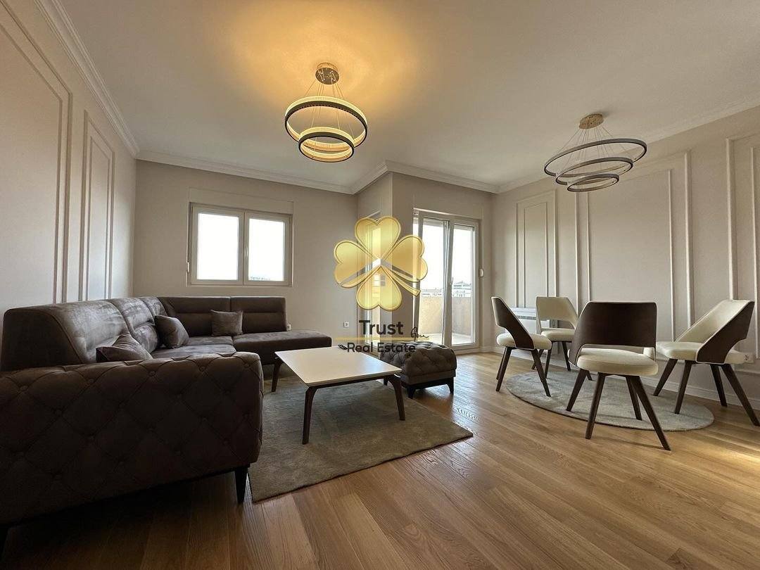 LUX Dvosoban stan, Central Point, Podgorica, 72m2 — fotografija 2