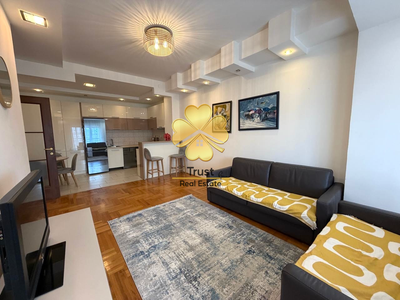 Rent: City Kvart Apartment, 100m2
