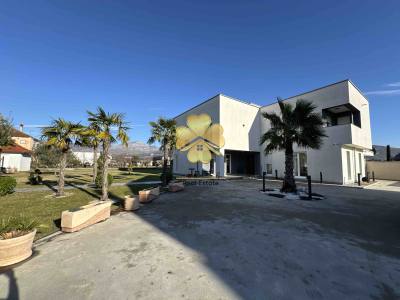 House for rent in Podgorica — photo 1