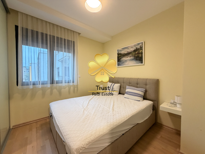Apartment for Rent: Pobrezje, 45m2 near Hotel Signum