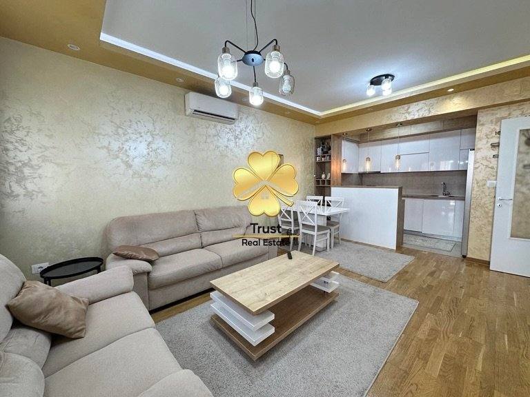 Dvosoban stan, 65m2, City kej, Podgorica — fotografija 2