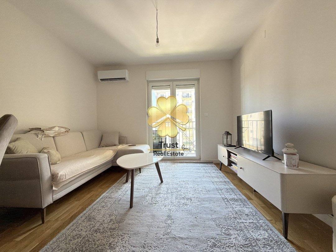 Jednosoban stan, 43m2, Pobrežje, Podgorica — fotografija 1