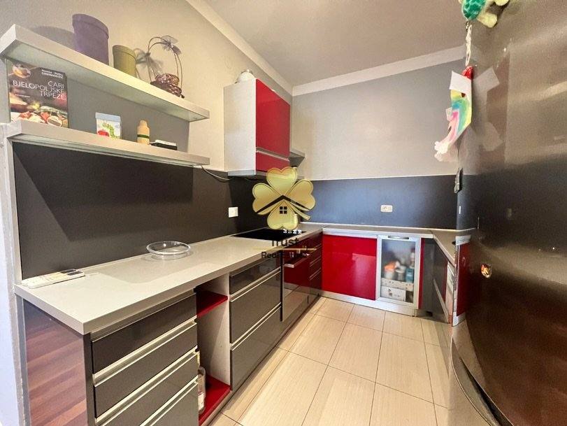 Dvosoban stan, Preko Morace, Podgorica, 85m2 — fotografija 11