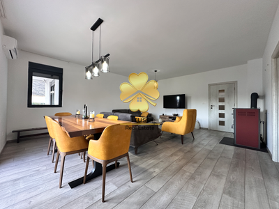 House for Rent in Tološi - 180m2