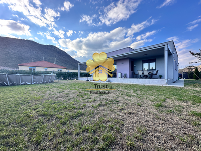 House for Rent in Tološi - 180m2
