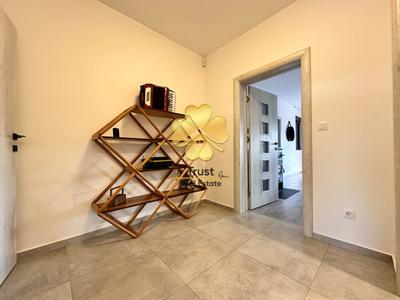 House for Rent in Tološi - 180m2