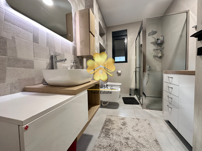 House for Rent in Tološi - 180m2
