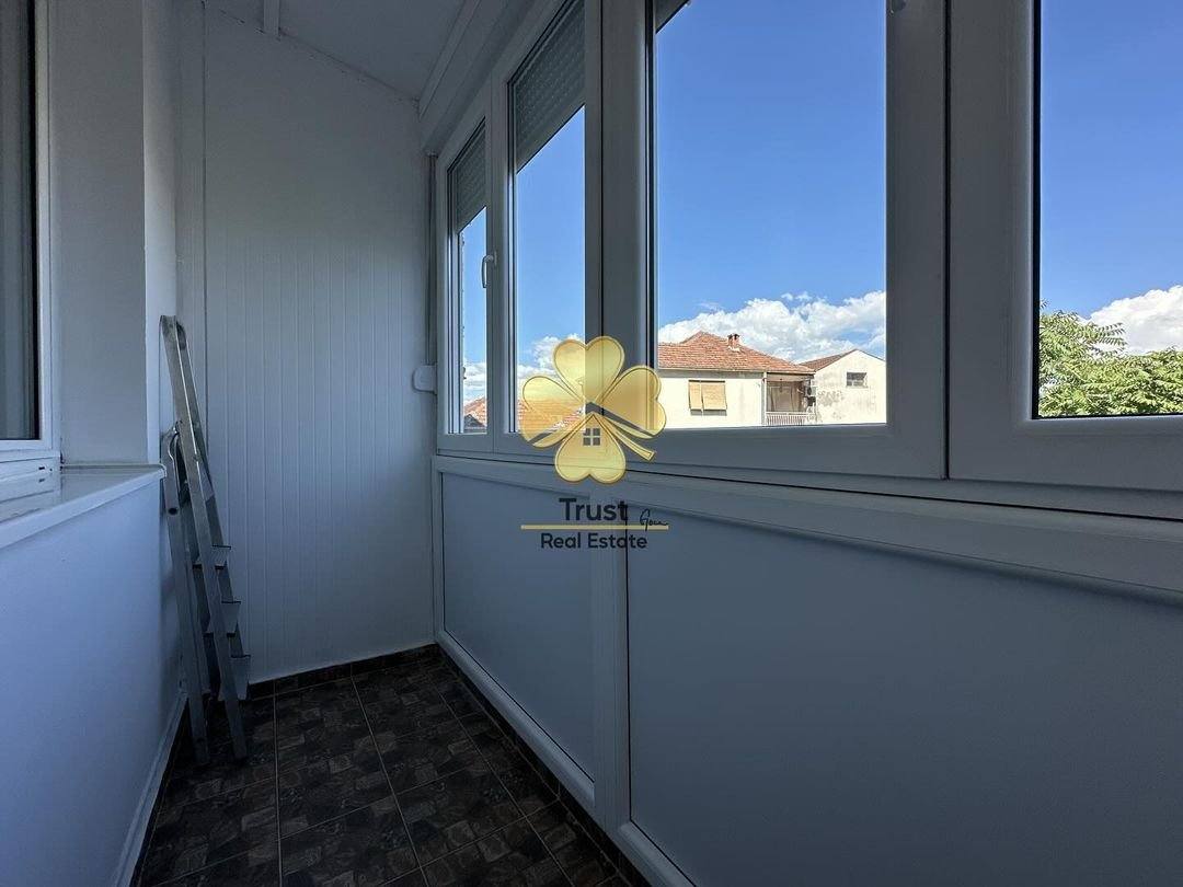 Dvosoban stan, Centar, Podgorica, 75m2 — fotografija 11
