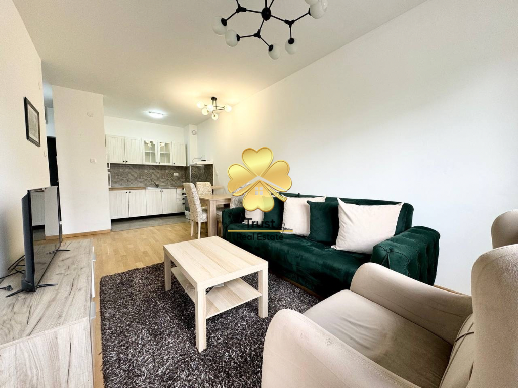 Jednosoban stan, 45m2, 4 Jula, Podgorica — fotografija 2
