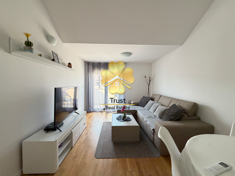 One-Bedroom Apartment, Titeks, 0m2