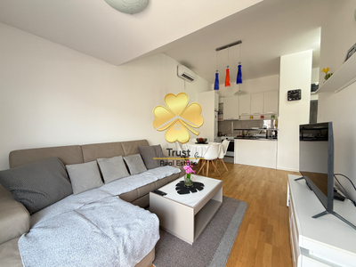 One-Bedroom Apartment, Titeks, 0m2