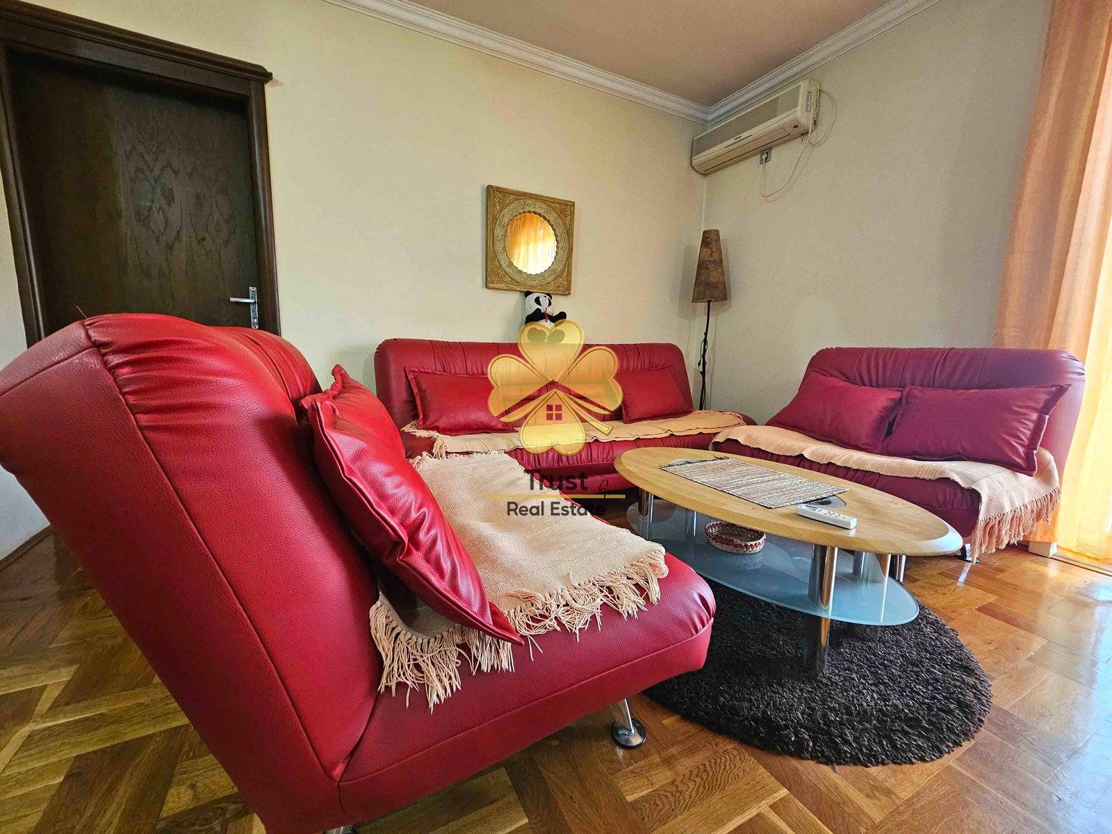 Dvosoban stan, Ibricevina, Podgorica, 65m2 — fotografija 1
