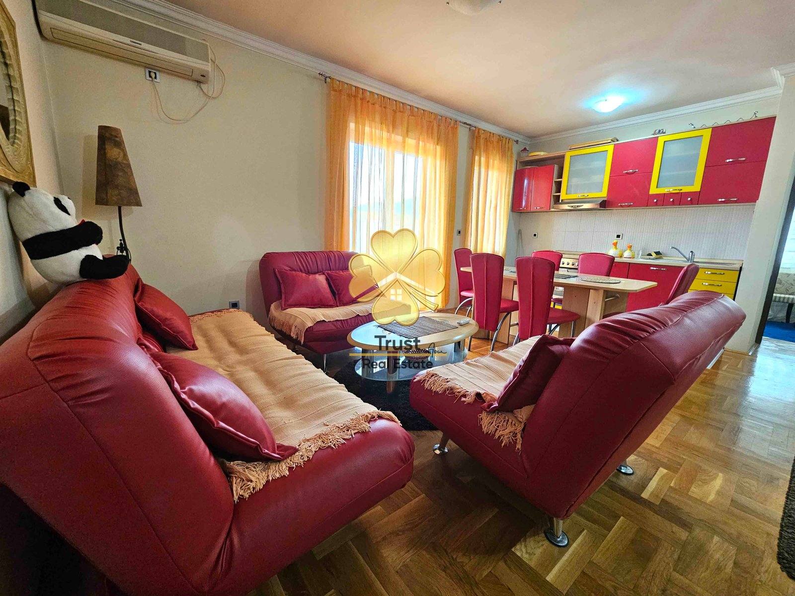 Dvosoban stan, Ibricevina, Podgorica, 65m2 — fotografija 2