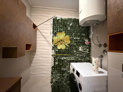 One-Bedroom Apartment in Block 6, 44m²
