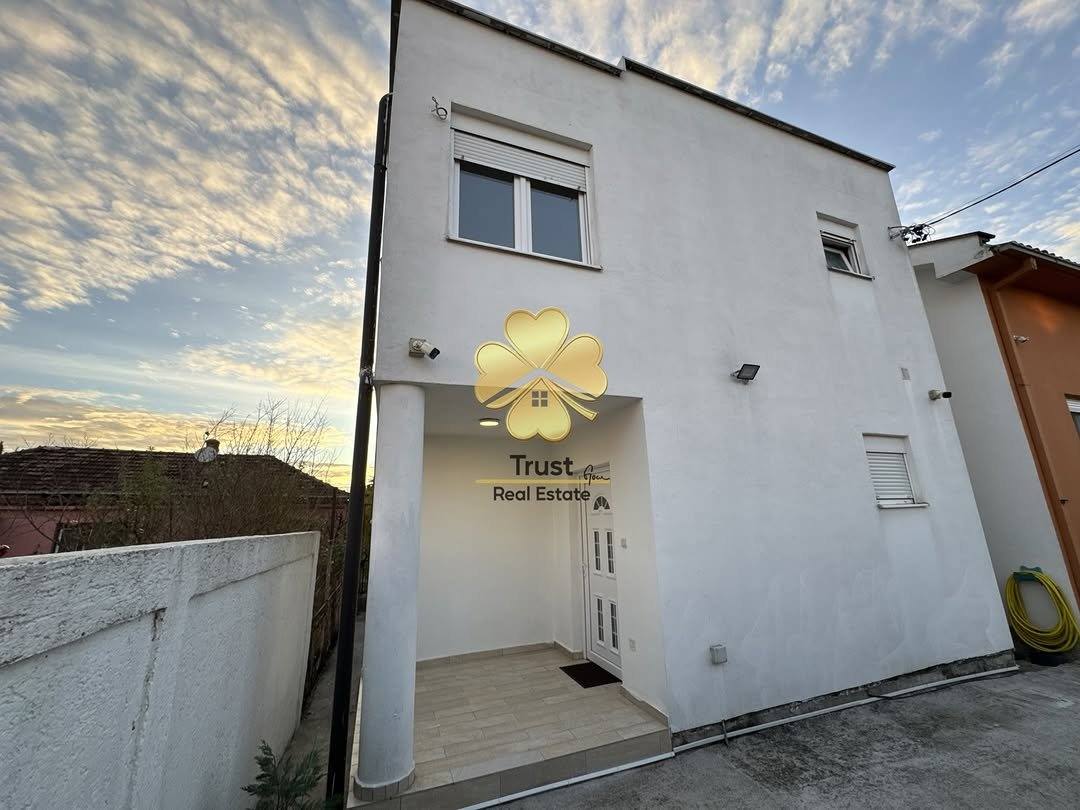 Kuća, 150m2, Masline, Podgorica — fotografija 1