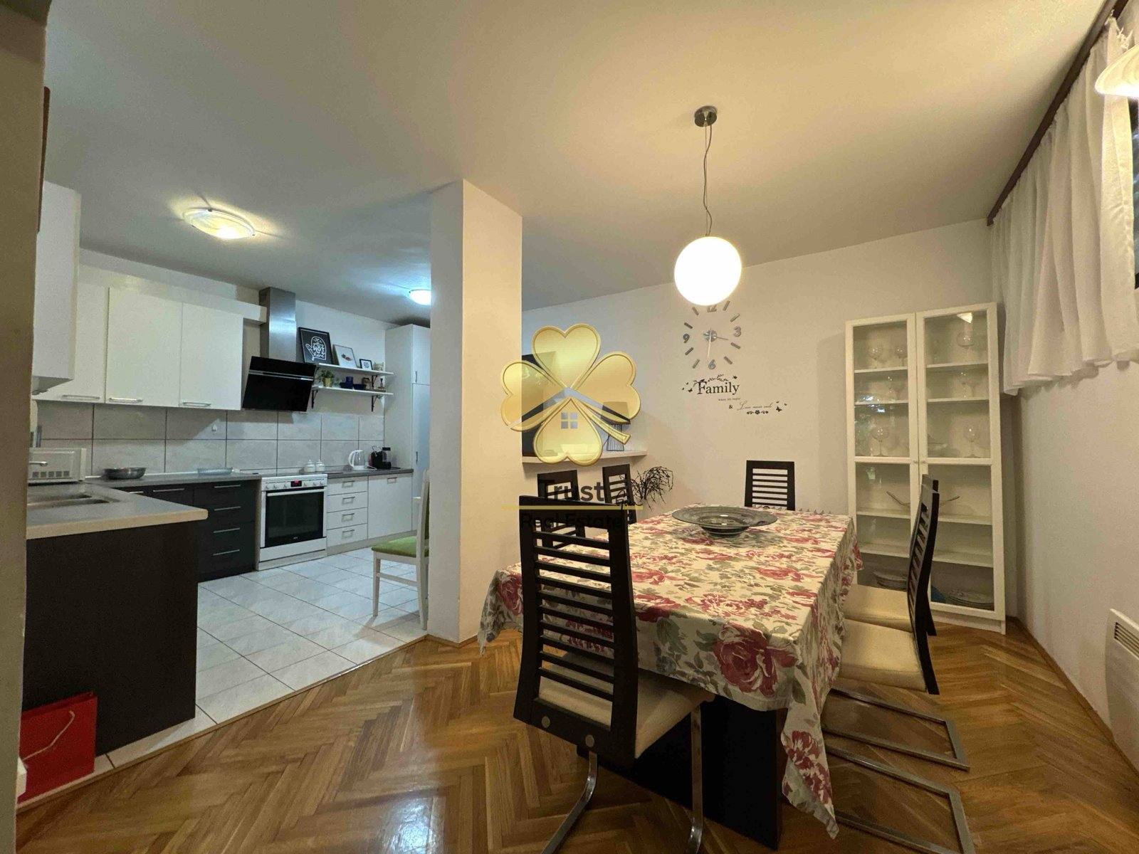 Trosoban stan, Gorica C, 120m2, Podgorica — fotografija 2