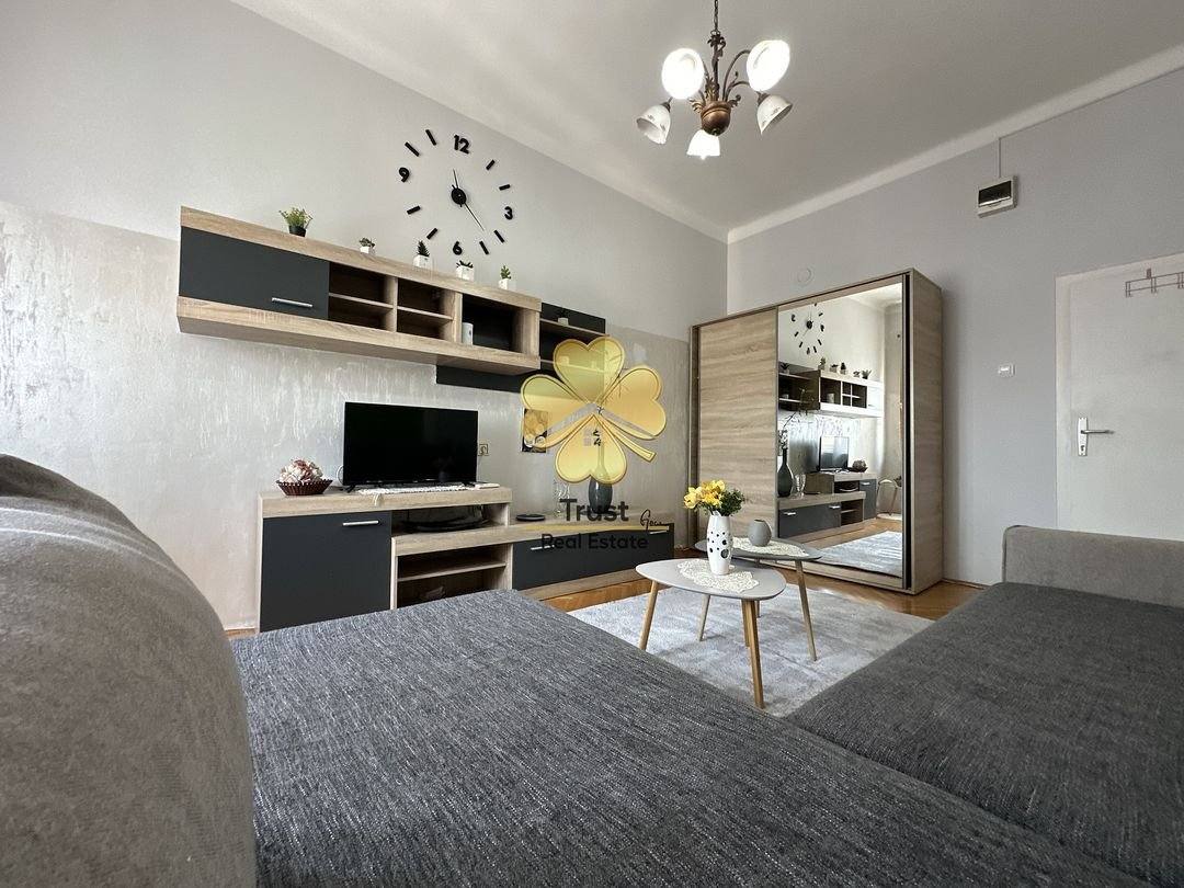 Jednosoban stan, Centar, Podgorica, 64m2 — fotografija 10