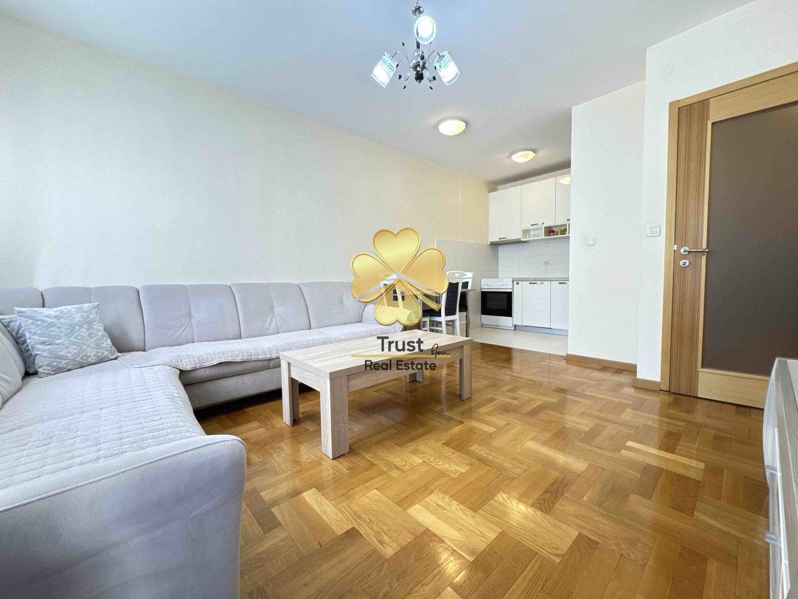 Dvosoban stan, 65m2, Stari Aerodrom, Podgorica — fotografija 2