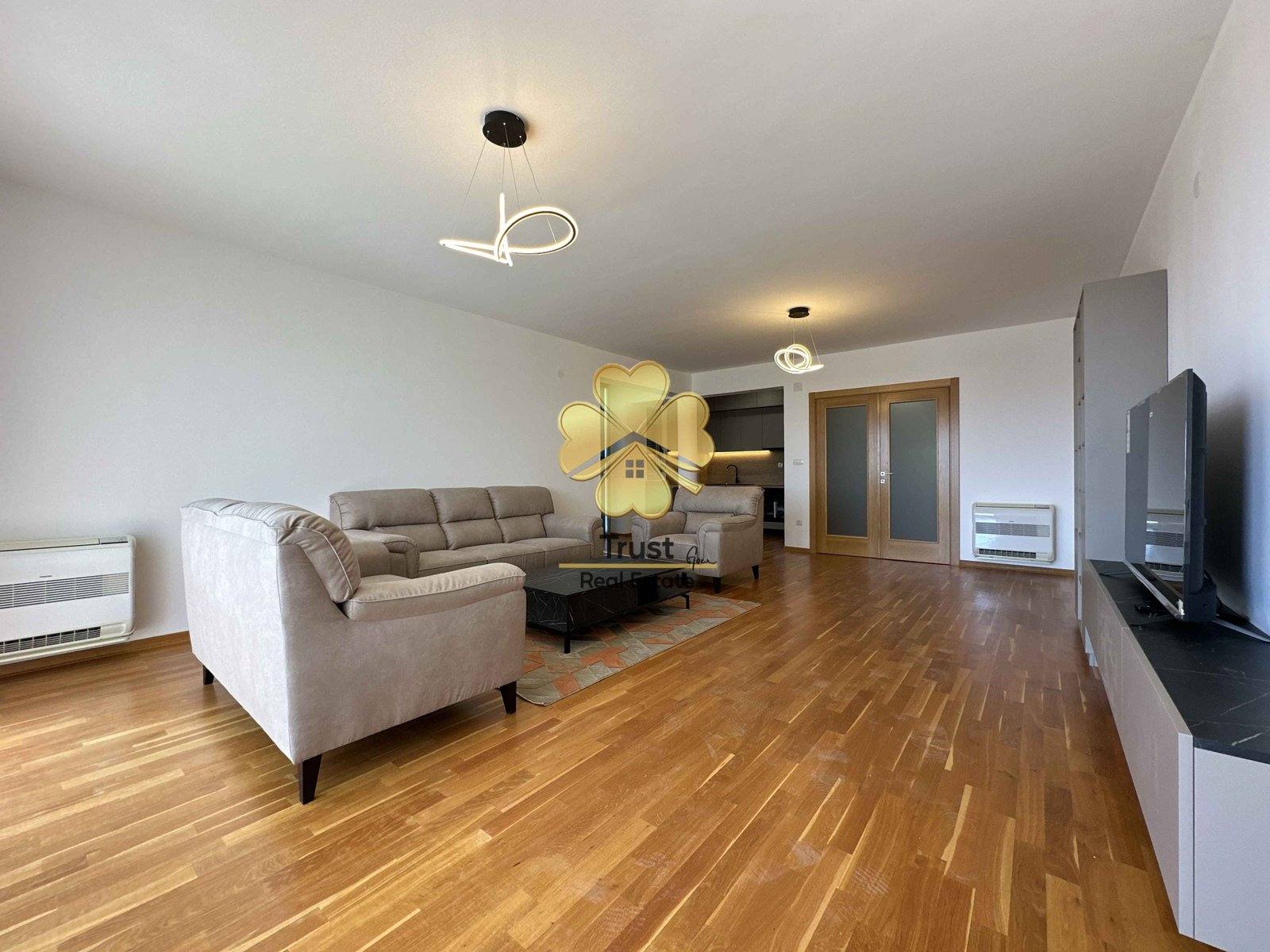 Trosoban stan, Gorica C, Podgorica, 110m2 — fotografija 2